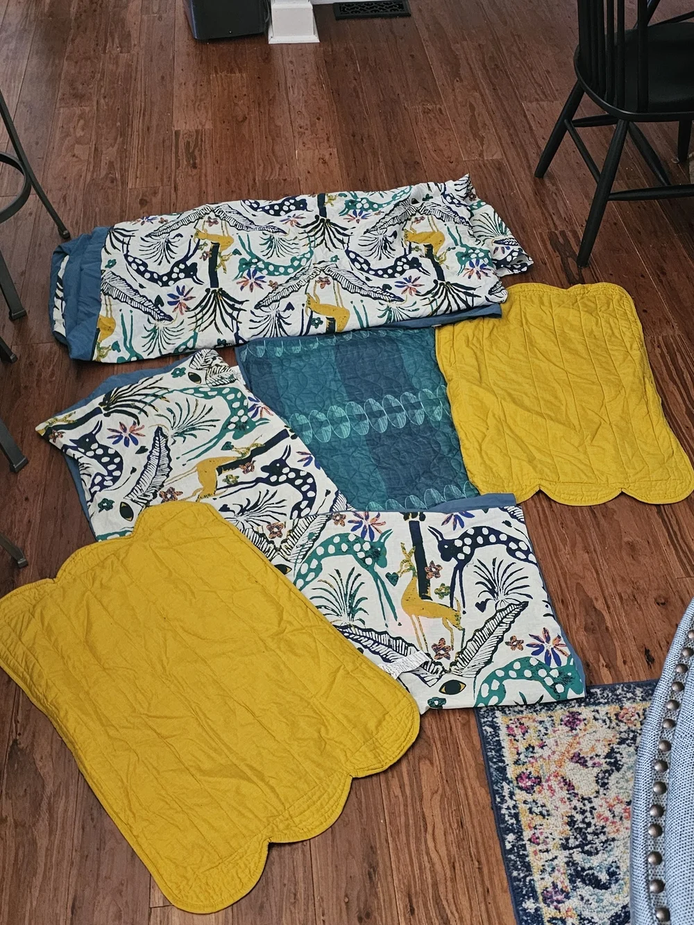 Opal House Boho Jungle Duvet With 5 Shams Like New
